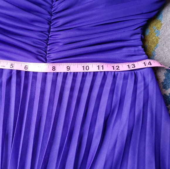 🎉REDUCED🎈 DRESS - Picture 6 of 7